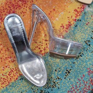 Chase And Chloe Stylish Silver Women's Heels